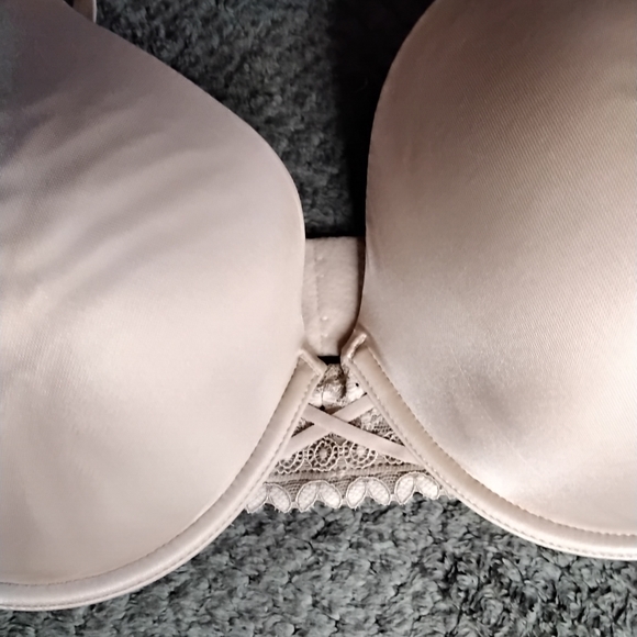 Maidenform push up bra, 38D - Picture 2 of 7
